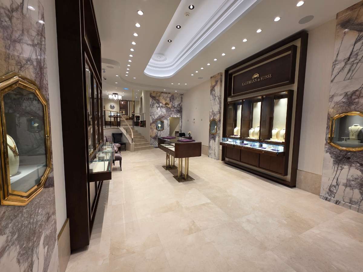 Showroom Hall